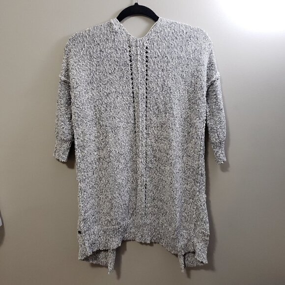 Monk & Lou * Open Knit Grey Crochet Cardigan * S - Picture 3 of 10